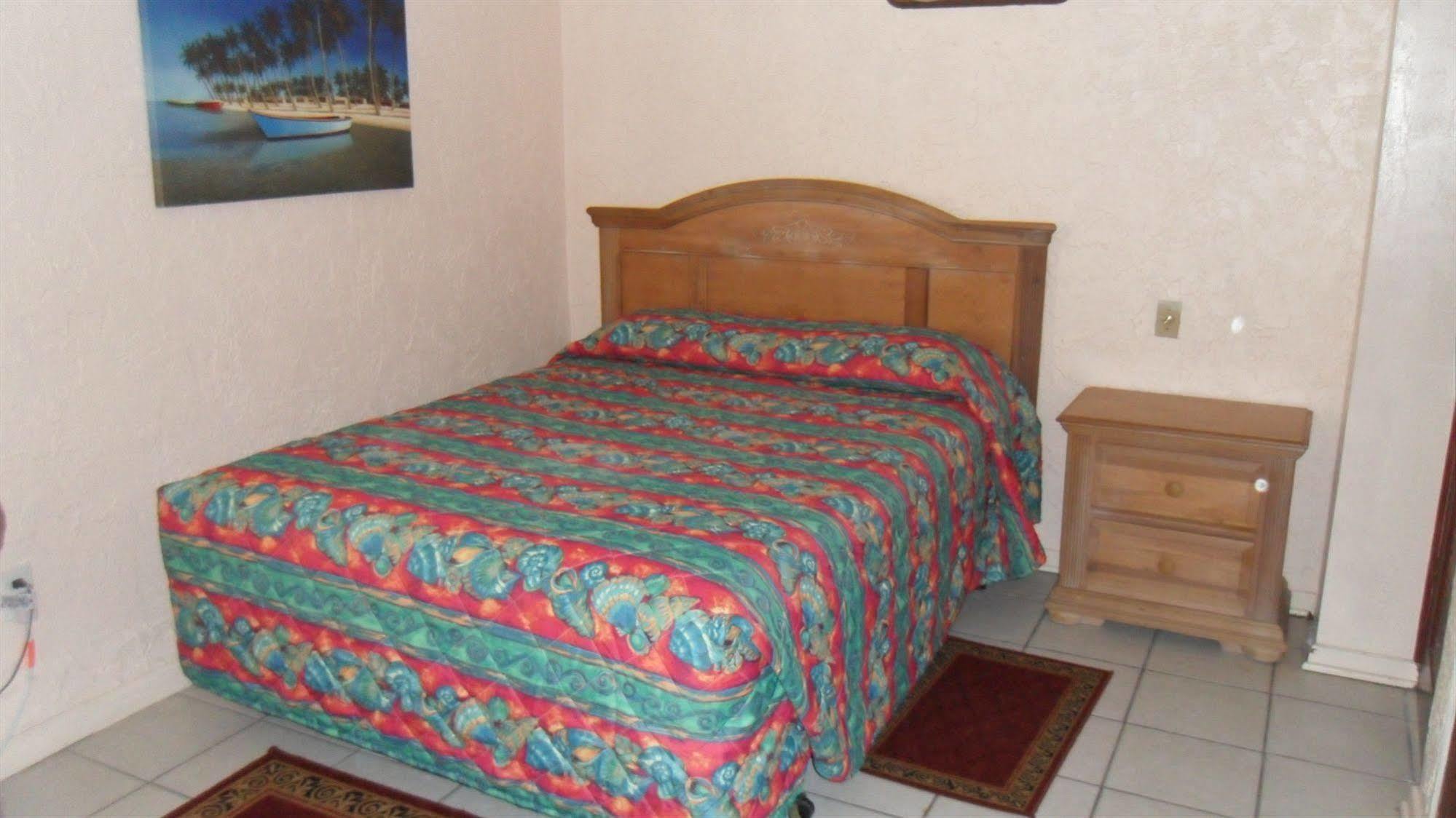 Lazy Hours Motel Flagler Beach Extérieur photo